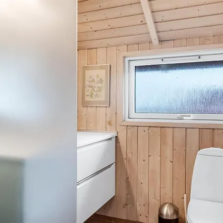 Holiday home Neia - 640m From The Sea By Interhome Lakolk